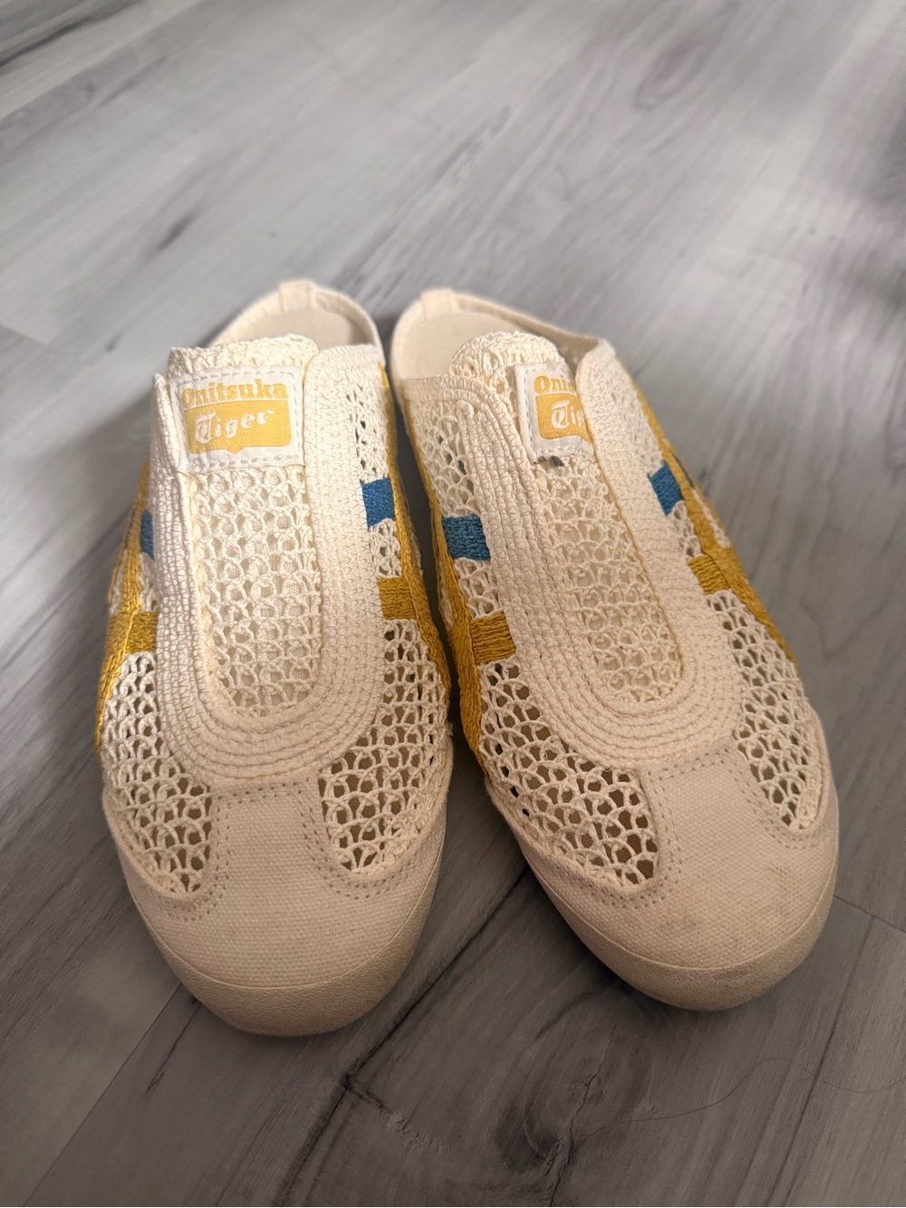 Onitsuka Tiger  Cream Slip-On Sneakers with Yellow & Blue Accents